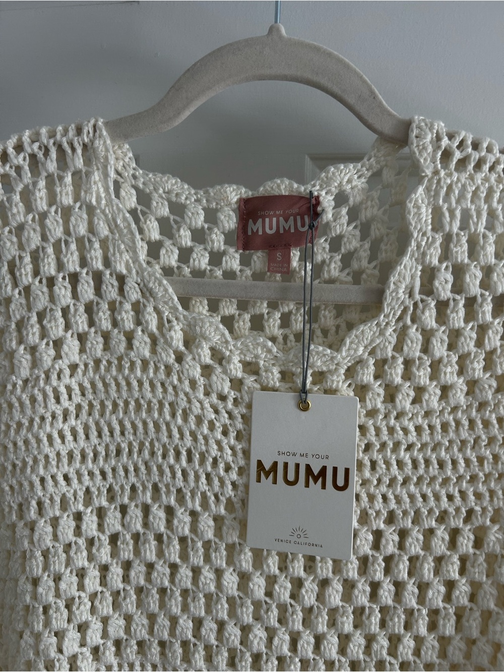 Show me your mumu Paula White Crochet Swim Cover-Up Tunic pullover - Picture 4 of 5